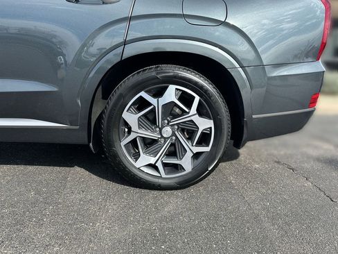 Used 2022 Hyundai Palisade Calligraphy image 18