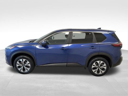 Used 2023 Nissan Rogue SV FWD image 5
