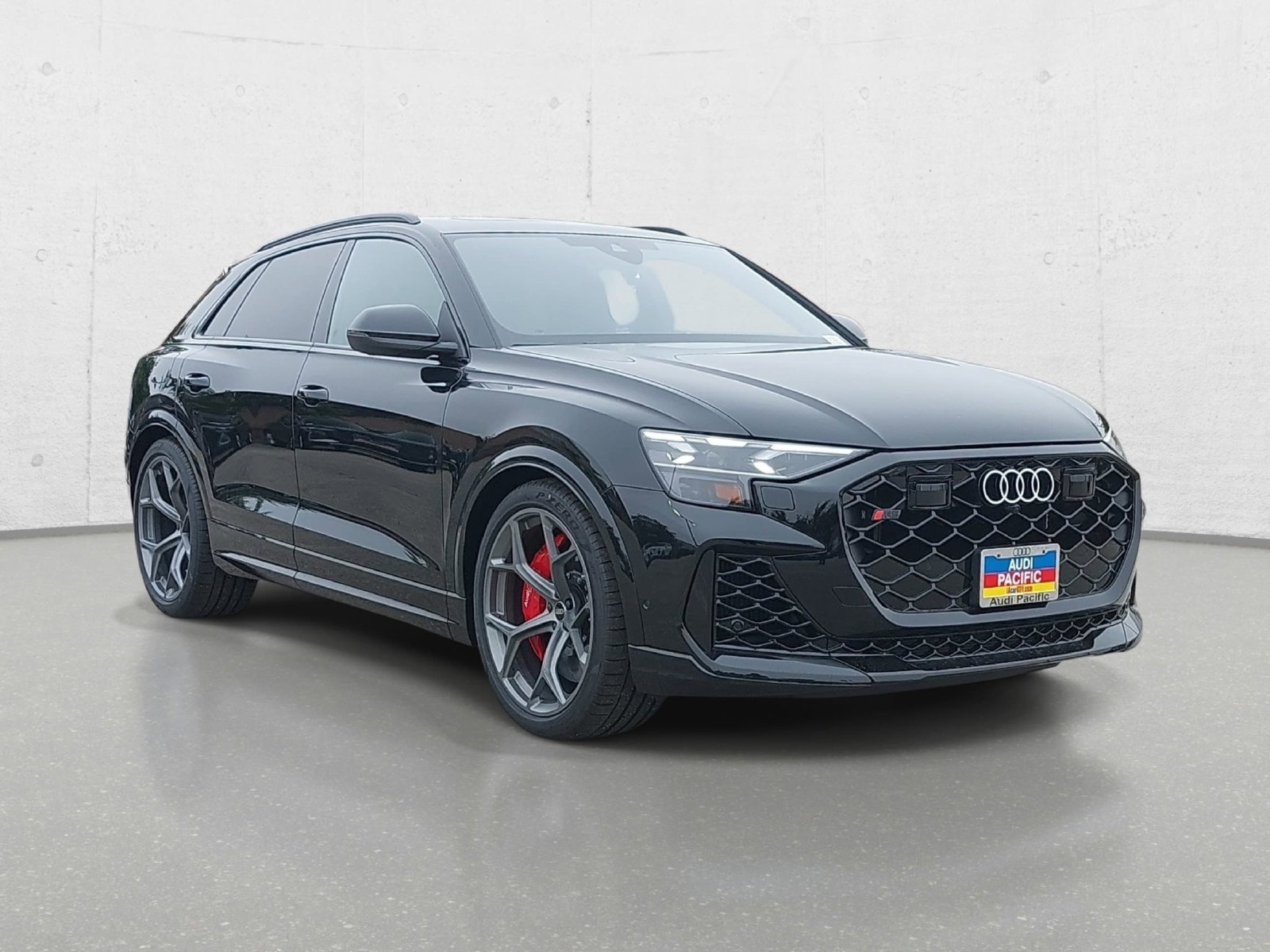 New 2026 Audi RS Q8 performance AWD/4WD image 3