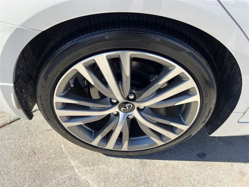 Used 2022 INFINITI Q50 Sensory image 14