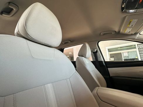 Used 2025 Hyundai Tucson SEL FWD image 18