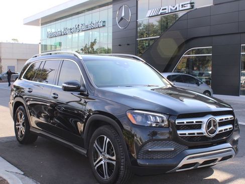 Certified 2023 Mercedes-Benz GLS 450 4MATIC image 3