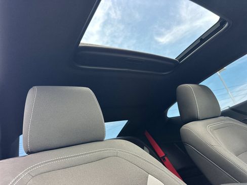 Used 2023 Chevrolet Camaro SS RWD image 13