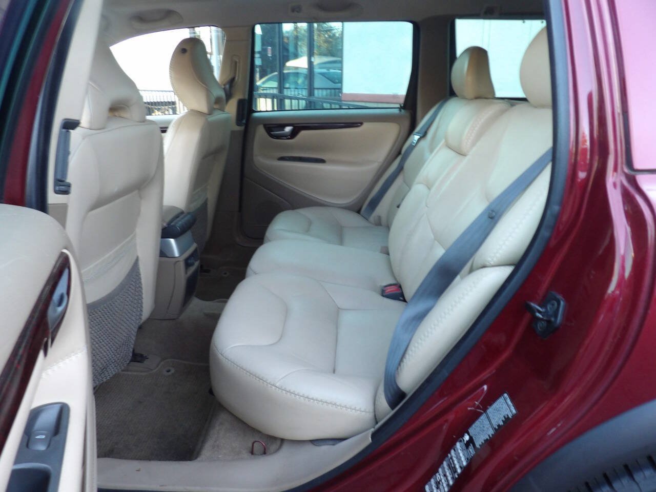 Used 2003 Volvo V70 AWD/4WD image 10