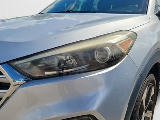 Used 2017 Hyundai Tucson Limited w/ Limited Ultimate Package 03 FWD video 2