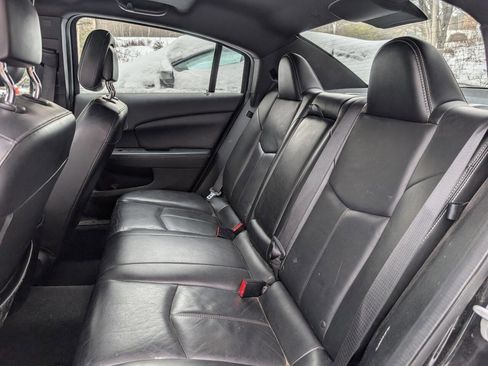 Used 2013 Chrysler 200 Limited image 7