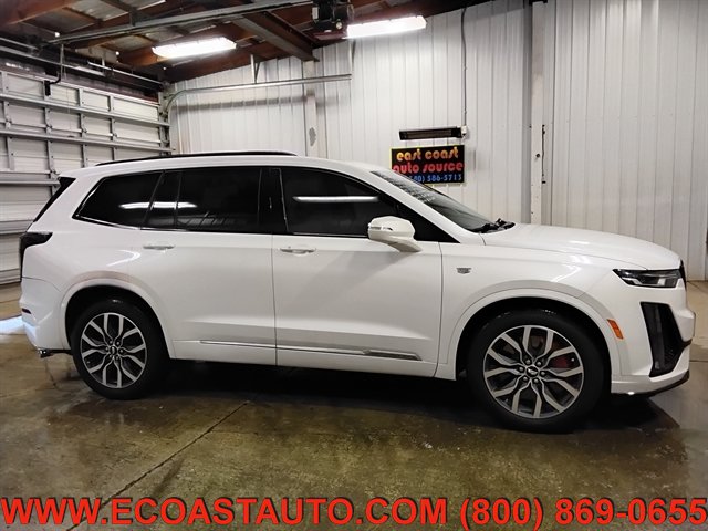 Used 2023 Cadillac XT6 Sport AWD/4WD image 2