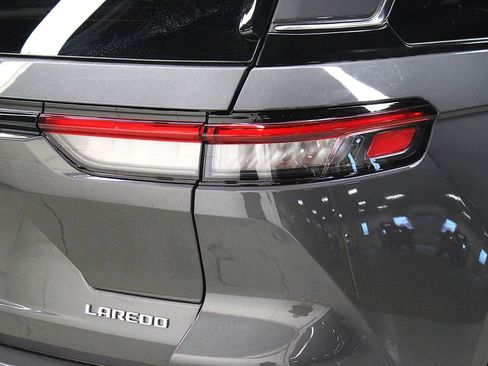 New 2026 Jeep Grand Cherokee Laredo X AWD/4WD image 38