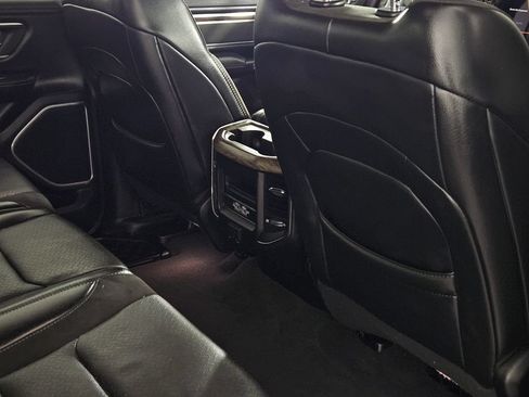 Used 2019 RAM 1500 Laramie RWD image 28