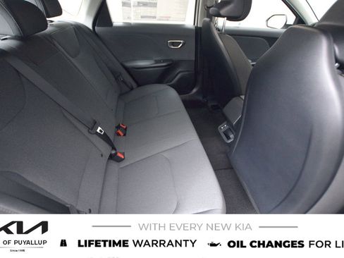 New 2025 Kia K4 LXS image 14