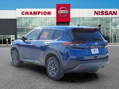 Used 2023 Nissan Rogue S image 5