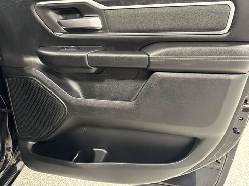 Used 2019 RAM 1500 Big Horn AWD/4WD image 12