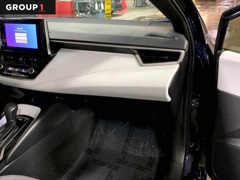 Used 2023 Toyota Corolla SE image 19