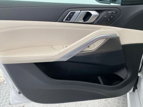 Certified 2022 BMW X6 xDrive40i w/ Executive Package image 11