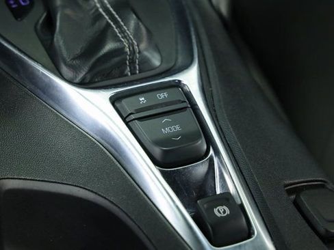 Used 2023 Chevrolet Camaro LT image 17