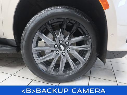 Used 2022 Cadillac Escalade Sport Platinum w/ LPO, ONYX Package AWD/4WD image 7