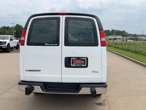 Used 2024 Chevrolet Express 2500 w/ Driver Convenience Package RWD image 8