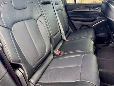 New 2025 Jeep Grand Cherokee Overland w/ Adv Protech Group III image 15