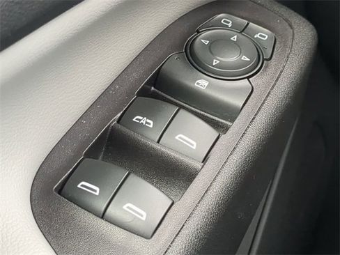 Used 2020 Chevrolet Equinox LS w/ LS Convenience Package image 22