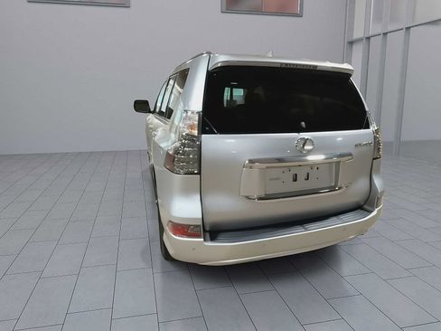 Used 2019 Lexus GX 460 Premium w/ Premium Package AWD/4WD image 7