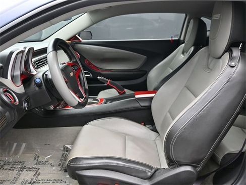 Used 2015 Chevrolet Camaro SS w/ RS Package image 11