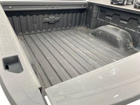 Certified 2024 Chevrolet Silverado 1500 RST w/ Convenience Package II AWD/4WD image 22