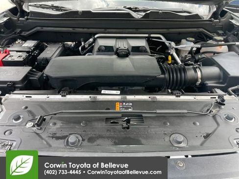 Used 2025 GMC Canyon AT4 AWD/4WD image 20