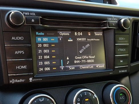 Used 2016 Toyota RAV4 LE AWD/4WD image 14