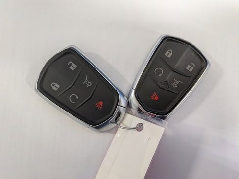 Certified 2023 Cadillac XT5 Premium Luxury w/ LPO, Floor Liner Package image 41