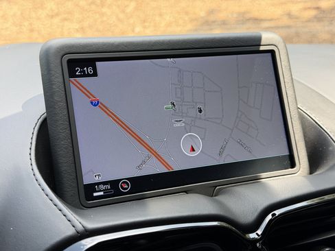 Used 2020 Aston Martin V8 Vantage Coupe RWD image 26