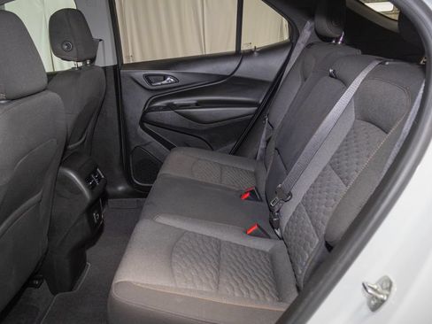 Used 2020 Chevrolet Equinox LT AWD/4WD image 12