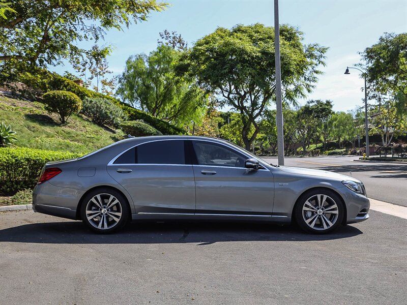 Used 2015 Mercedes-Benz S 550 Sedan image 6