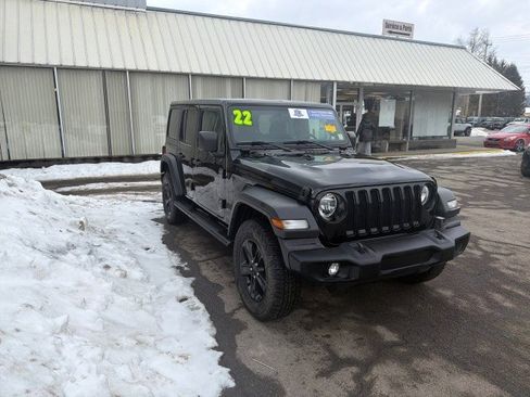 Used 2022 Jeep Wrangler Unlimited Sport image 5