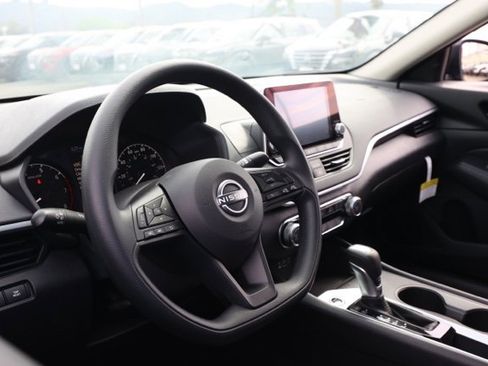 New 2025 Nissan Altima 2.5 S image 14