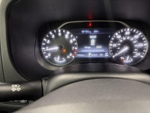 Used 2024 Nissan Frontier S w/ S Utility Package AWD/4WD image 13