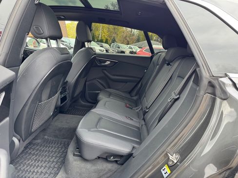 Used 2019 Audi Q8 Prestige image 22