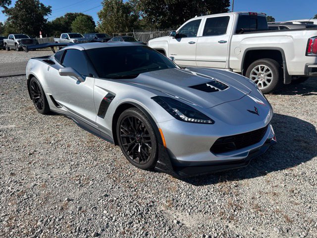 Used 2016 Chevrolet Corvette Z06 w/ Battery Protection Package RWD image 2