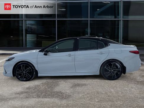 Certified 2025 Toyota Camry XSE image 10