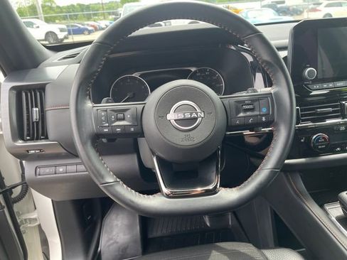 Used 2024 Nissan Pathfinder Rock Creek AWD/4WD image 14