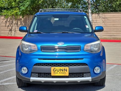 Used 2018 Kia Soul + FWD image 8