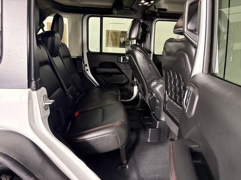 Used 2022 Jeep Wrangler Unlimited Rubicon w/ Xtreme Recon 35" Tire Package image 29