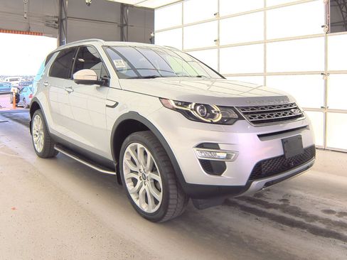 Used 2017 Land Rover Discovery Sport HSE Luxury image 1