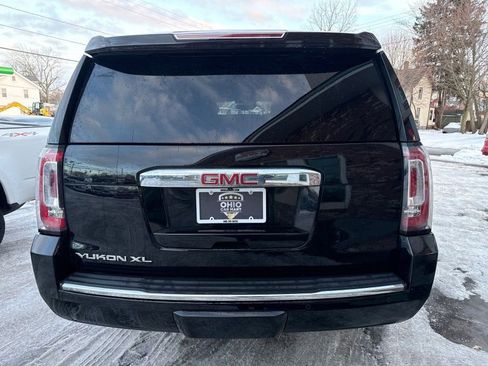 Used 2015 GMC Yukon XL Denali w/ Premium Package image 6