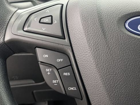 Used 2024 Ford Edge SE AWD/4WD image 17