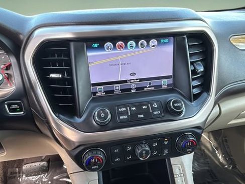 Used 2018 GMC Acadia Denali w/ Technology Package image 26