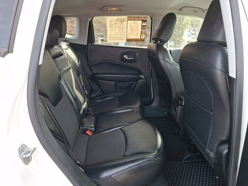 Used 2020 Jeep Compass Latitude w/ Popular Equipment Group image 15