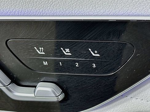 Certified 2023 Mercedes-Benz EQS 580 4MATIC Sedan image 20