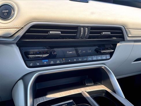 Used 2024 MAZDA CX-90 Plug-In Hybrid w/ Premium Plus AWD/4WD image 27