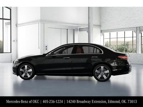 Used 2025 Mercedes-Benz C 300 4MATIC Sedan image 33