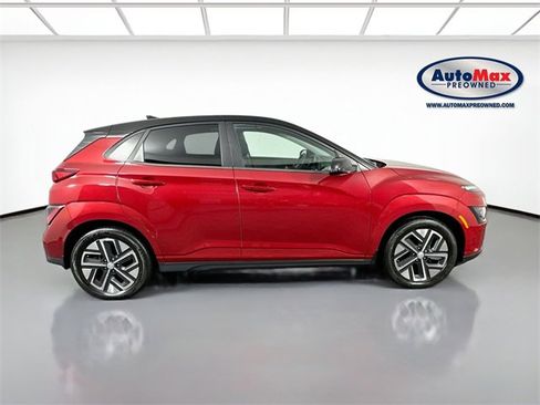Used 2023 Hyundai Kona SE w/ Cargo Package image 9